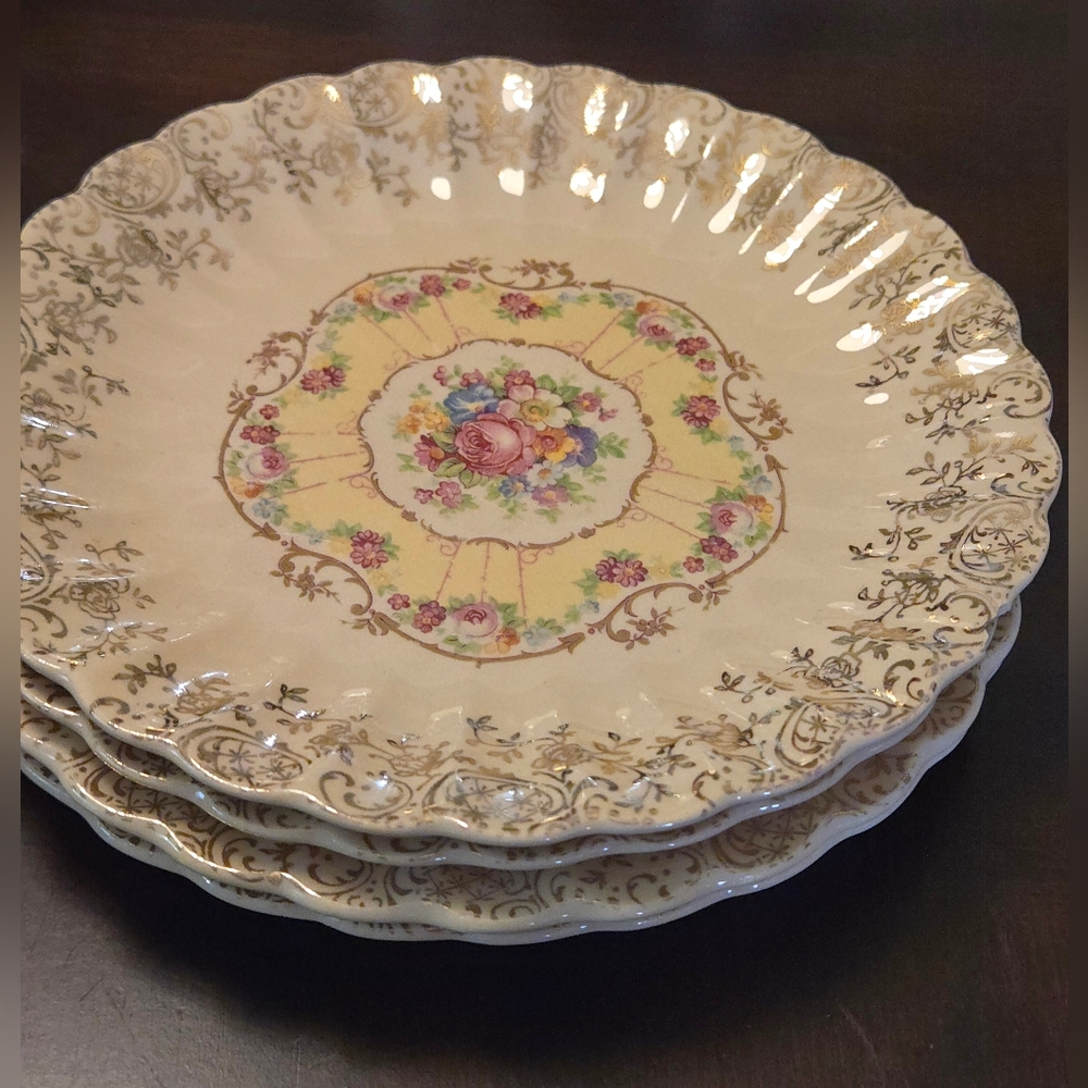 Vtg. American Limoges 'Toledo Delight' W/22-K Gold Dessert Plates (4) 6"